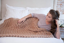 Load image into Gallery viewer, 2019 Nordic coarse wool hand-woven blanket  knitted    sofa cover  thick  Christmas gift